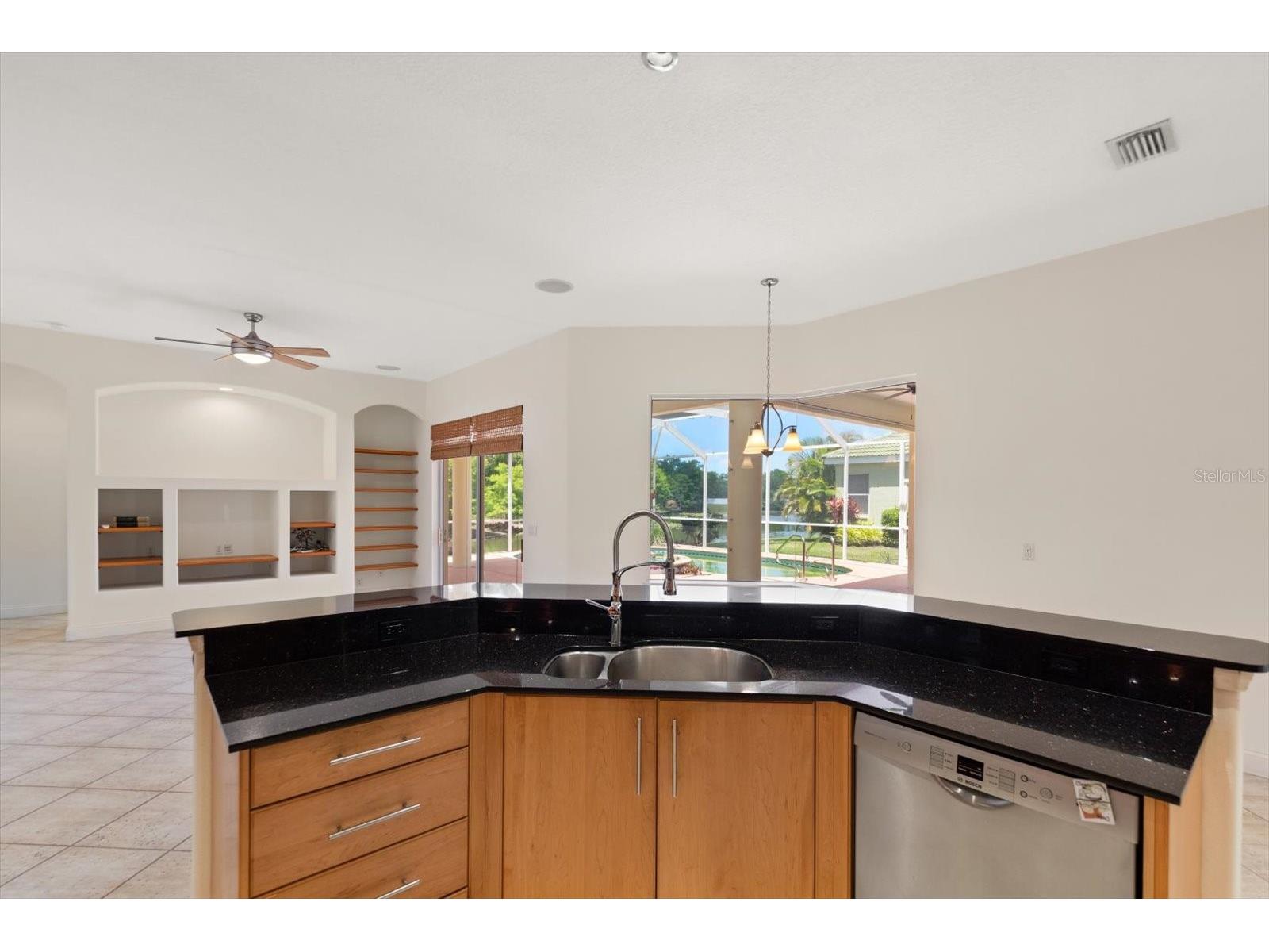 7549 Palmer Glen Circle Sarasota FL 34240 TB8506653 image15