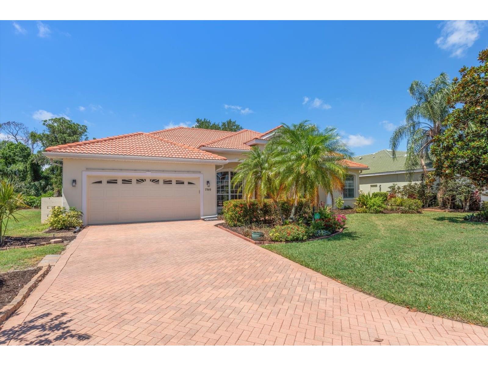 7549 Palmer Glen Circle Sarasota FL 34240 TB8506653 image3