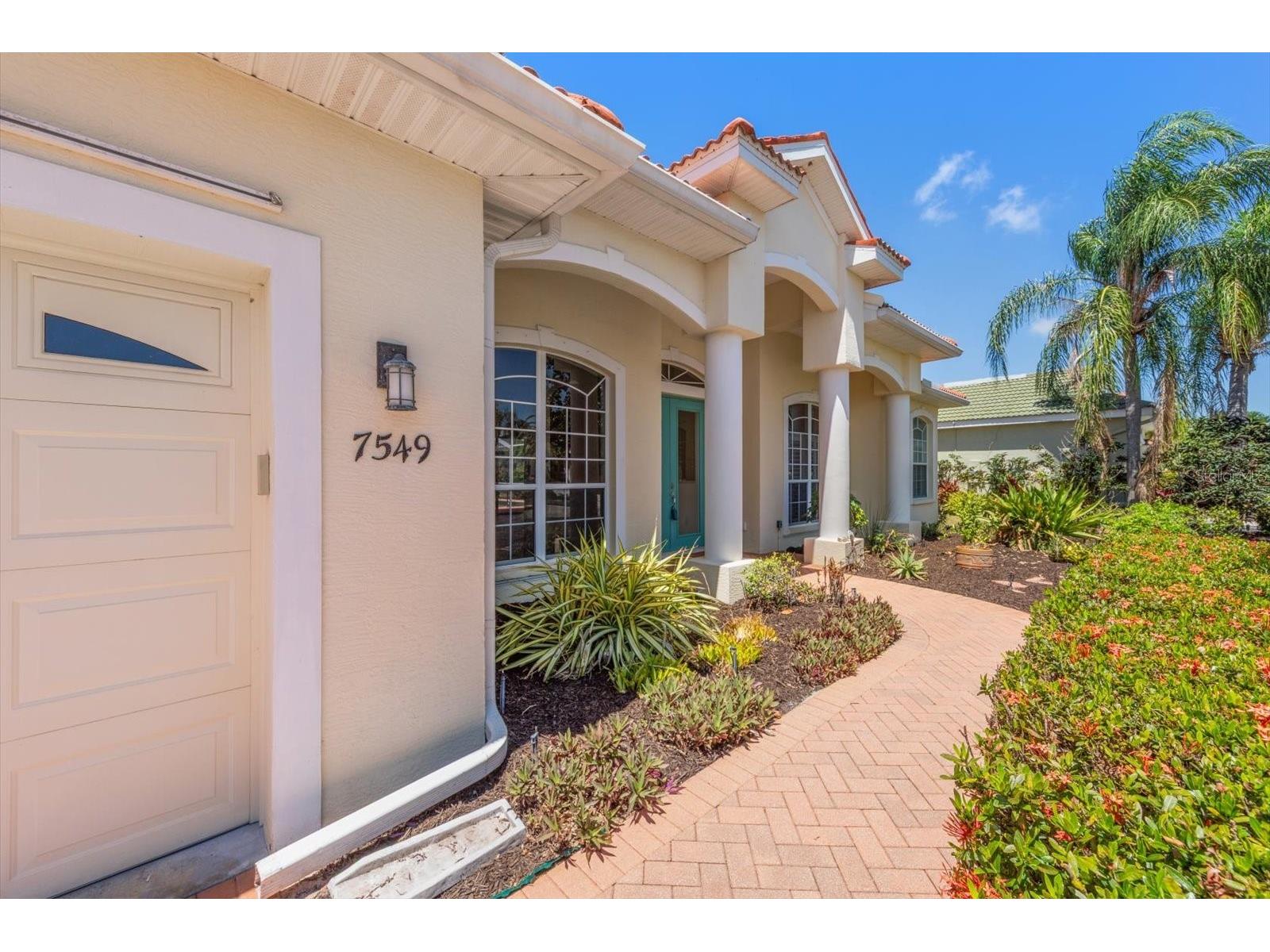 7549 Palmer Glen Circle Sarasota FL 34240 TB8506653 image4