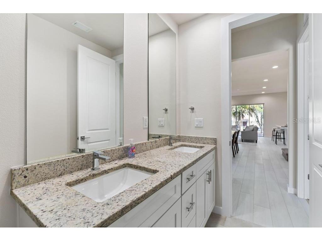 7549 Sunflower Circle Kissimmee FL 34747 O6423503 image16
