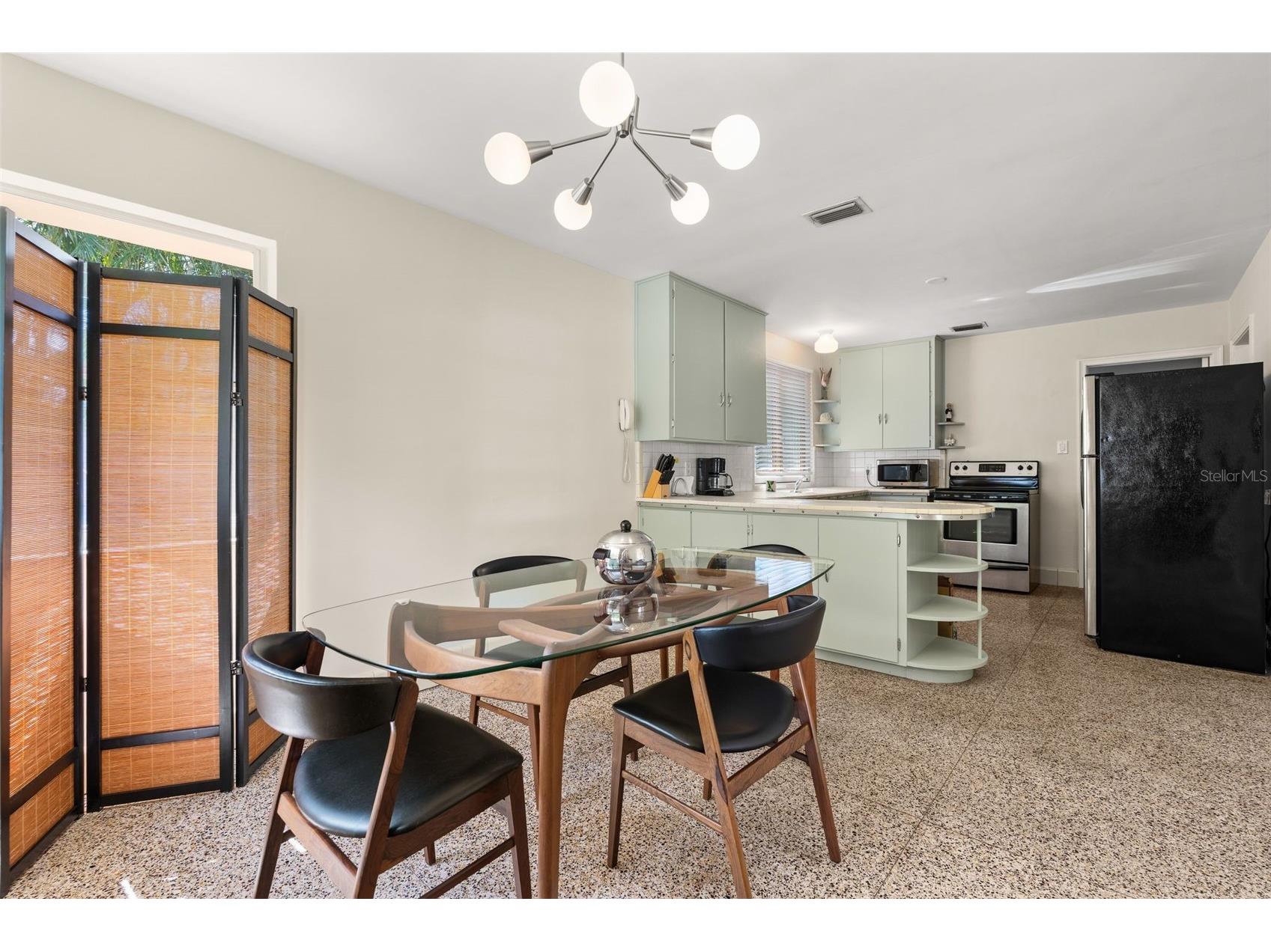 7549 Westmoreland Drive Sarasota FL 34243 A4684919 image13