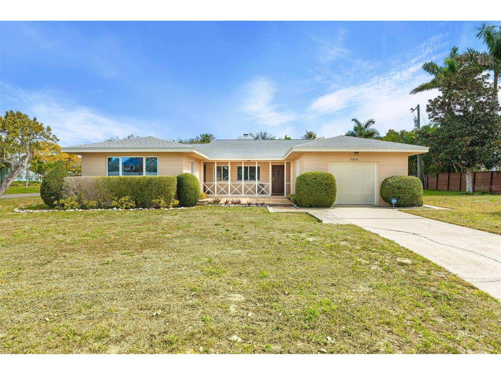 7549 Westmoreland Drive Sarasota FL 34243 A4684919 image2
