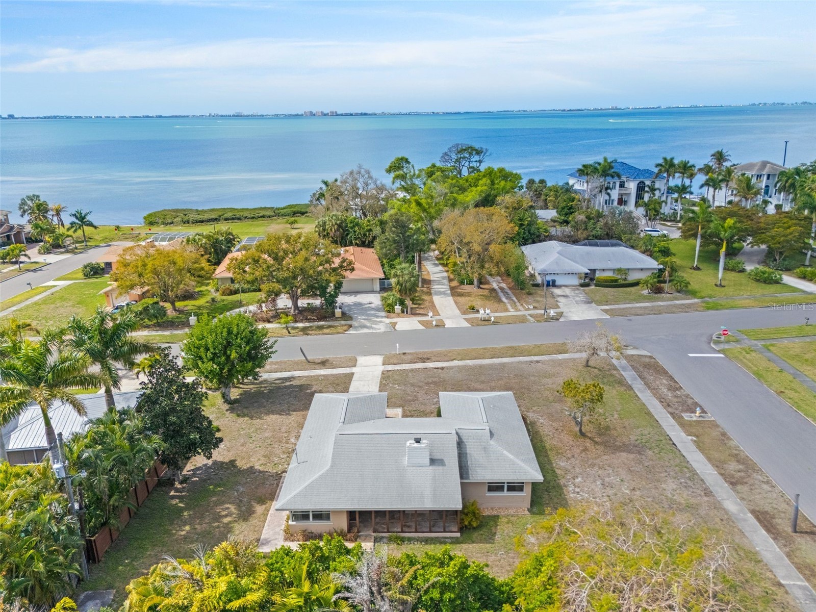 7549 Westmoreland Drive Sarasota FL 34243 A4684919 image4