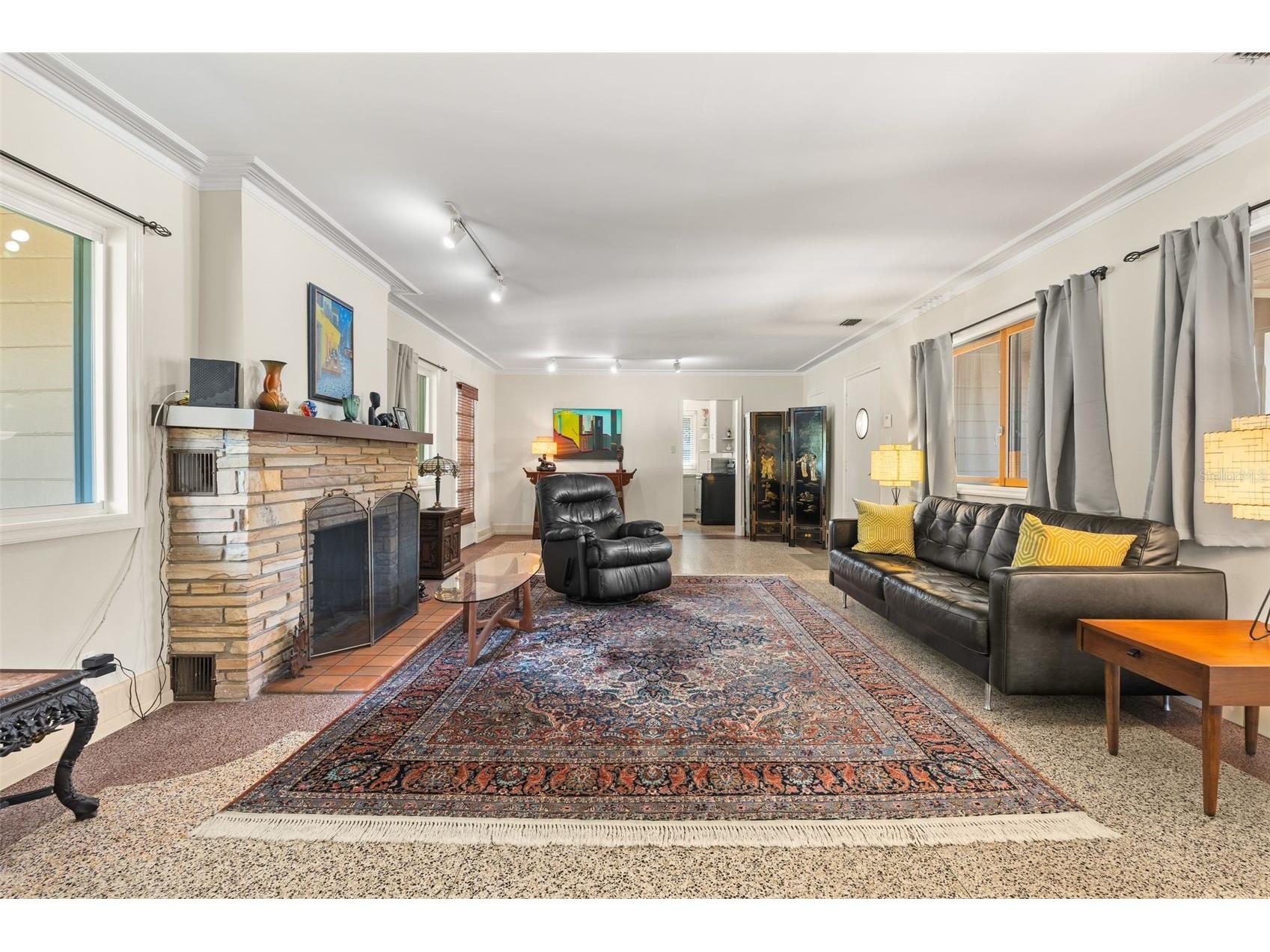 7549 Westmoreland Drive Sarasota FL 34243 A4684919 image8