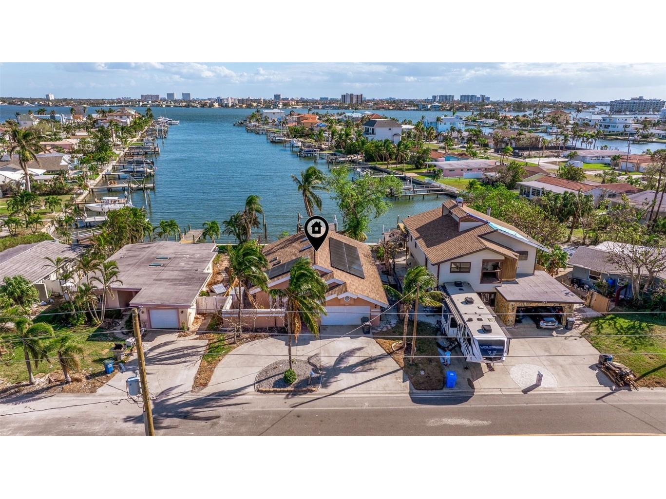 755 115th Avenue Treasure Island FL 33706 - BOCA CIEGA BAY TB8320626 image1