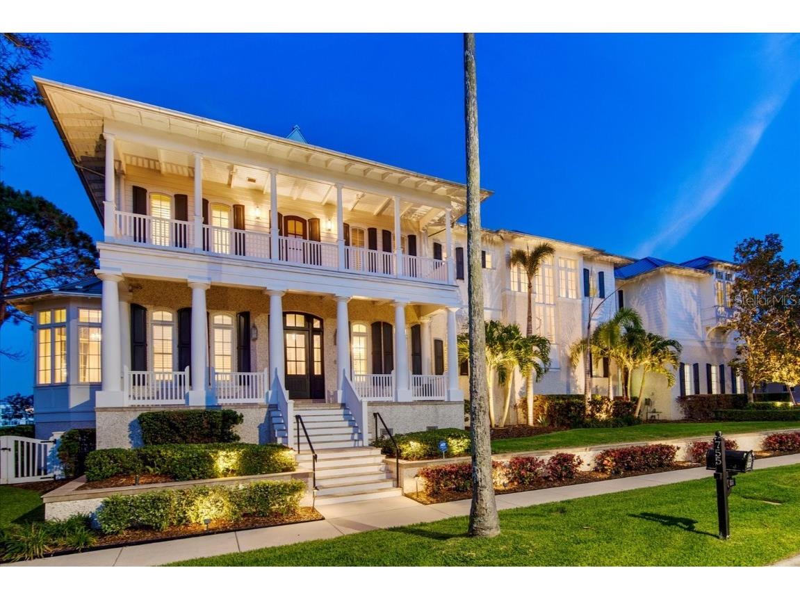 755 Bay Esplanade Clearwater Beach FL 33767 TB8382135 image1