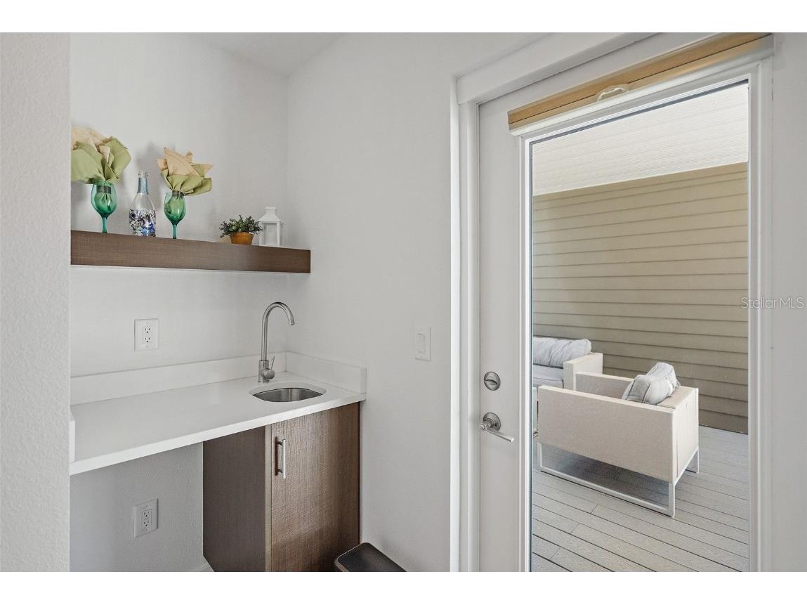 755 Calla Terrace N Saint Petersburg FL 33701 TB8411211 image22