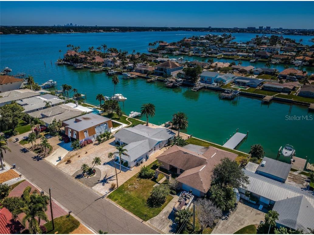 755 Capri Boulevard Treasure Island FL 33706 - BOCA CIEGA BAY TB8435778 image1