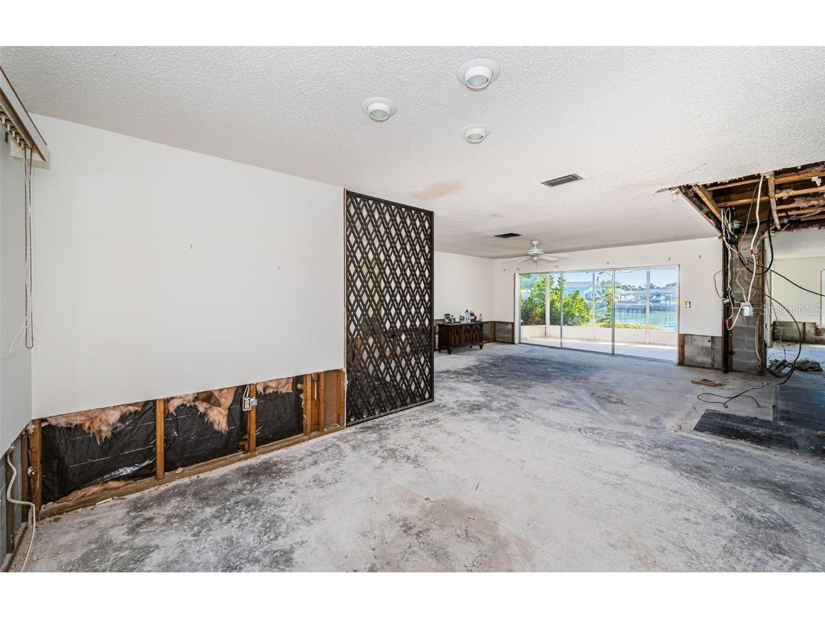 755 Capri Boulevard Treasure Island FL 33706 - BOCA CIEGA BAY TB8435778 image15