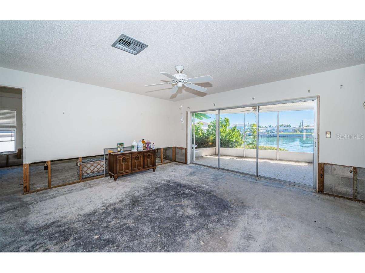 755 Capri Boulevard Treasure Island FL 33706 - BOCA CIEGA BAY TB8435778 image16
