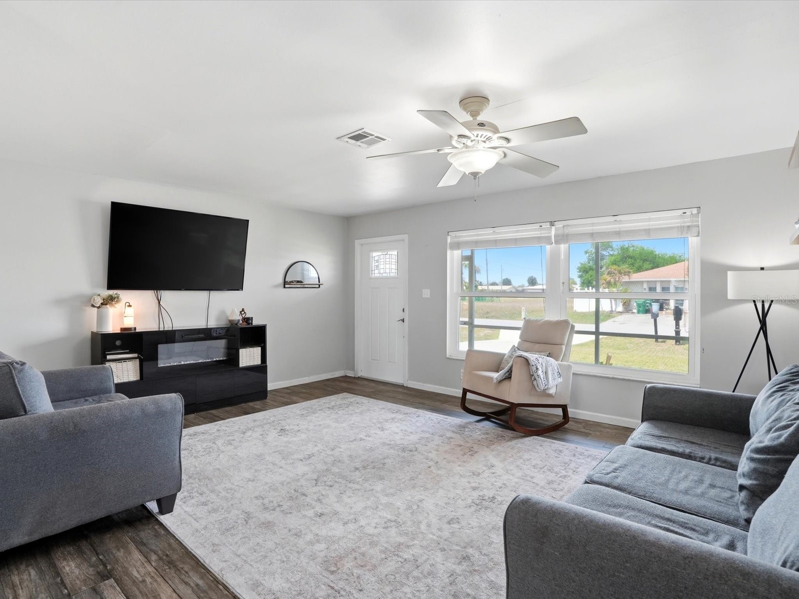 755 Hartford Drive NW Port Charlotte FL 33952 C7523713 image2