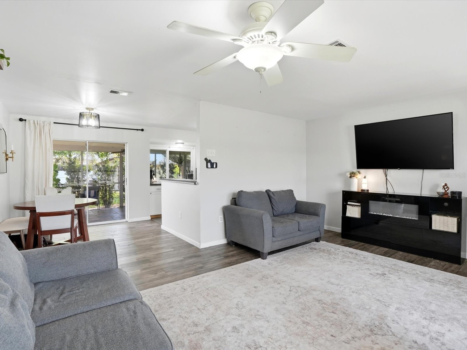 755 Hartford Drive NW Port Charlotte FL 33952 C7523713 image5