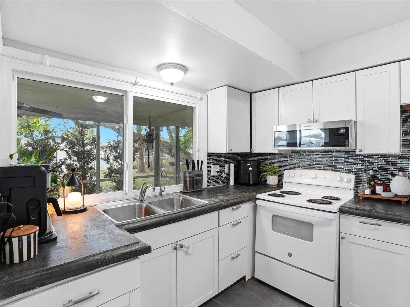 755 Hartford Drive NW Port Charlotte FL 33952 C7523713 image8
