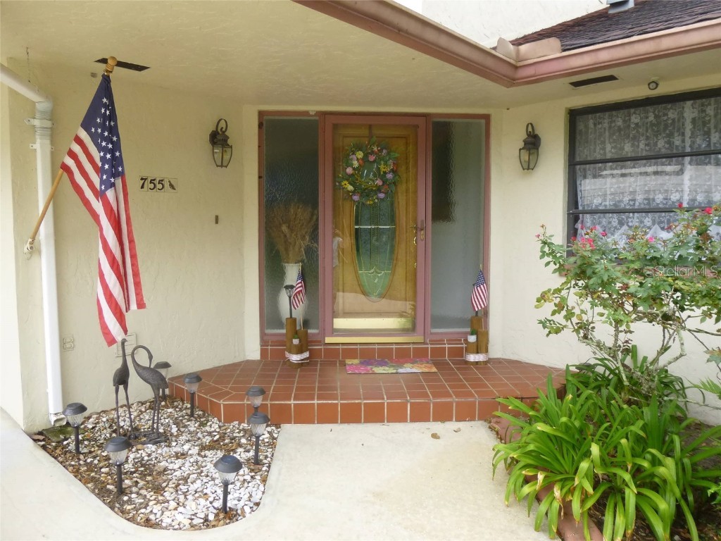 755 N Lake Reedy Boulevard Frostproof FL 33843 - REEDY LAKE K4901854 image1