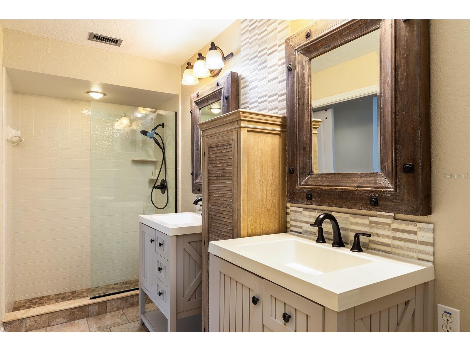 755 Oak Terrace Orange City FL 32763 O6378891 image16