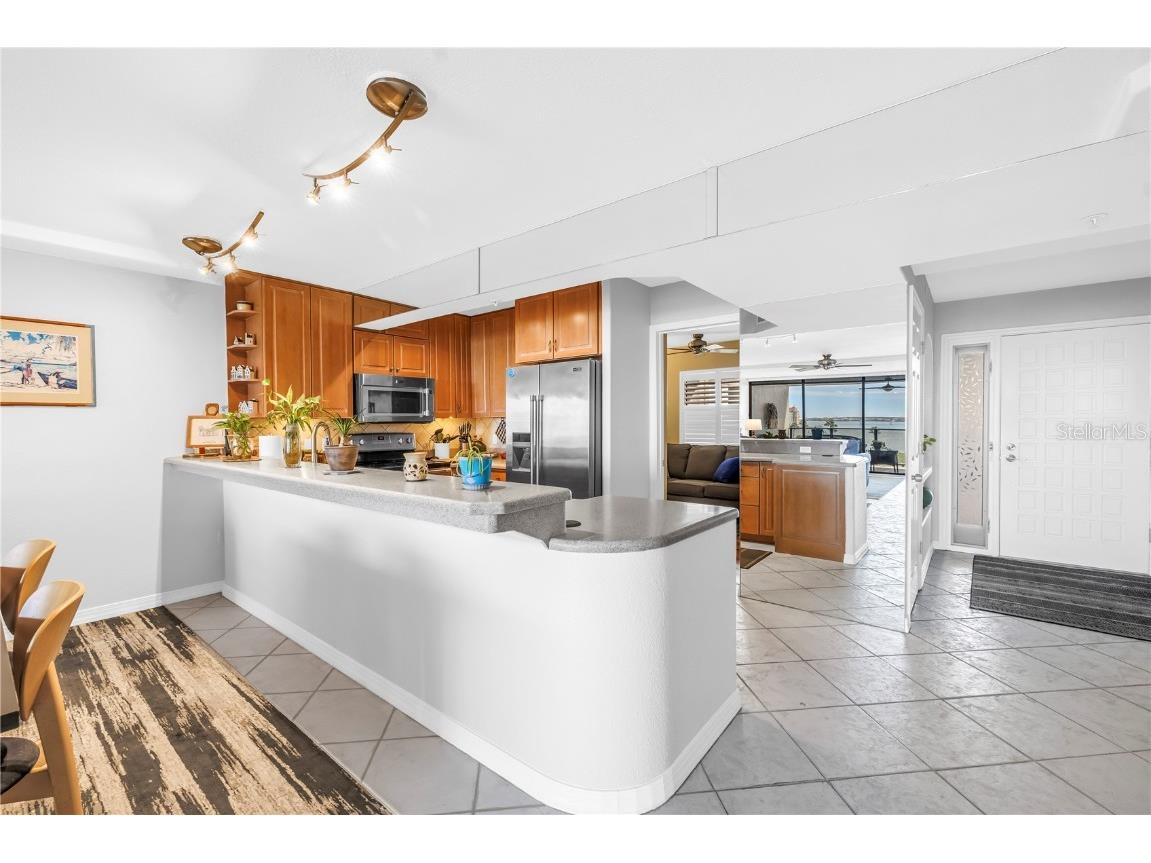 755 S Palm Avenue #502 Sarasota FL 34236 - SARASOTA BAY A4665458 image5