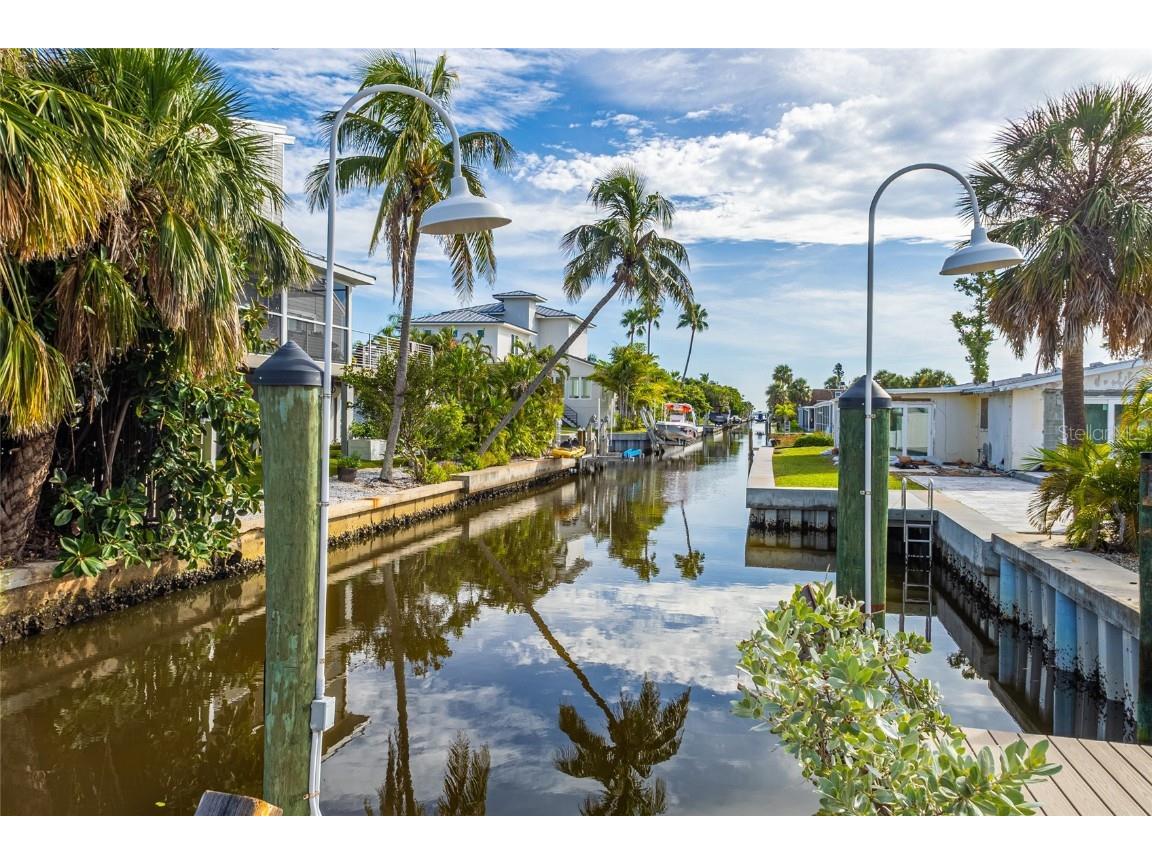 755 Saint Judes Drive N Longboat Key FL 34228 A4661483 image23