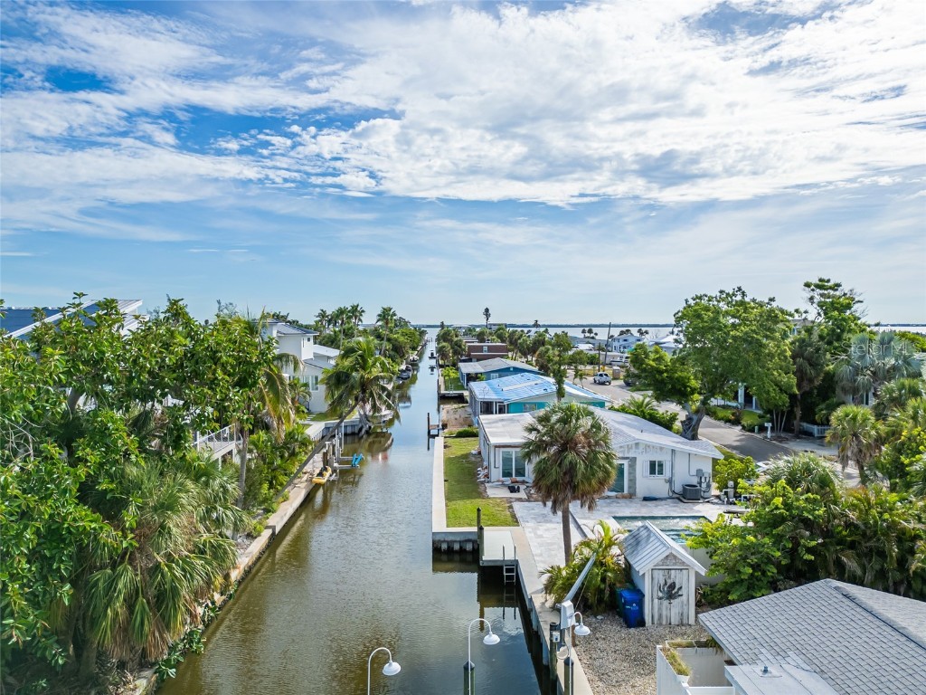 755 Saint Judes Drive N Longboat Key FL 34228 A4661483 image3