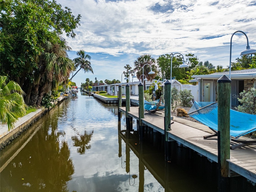 755 Saint Judes Drive N Longboat Key FL 34228 A4661483 image8