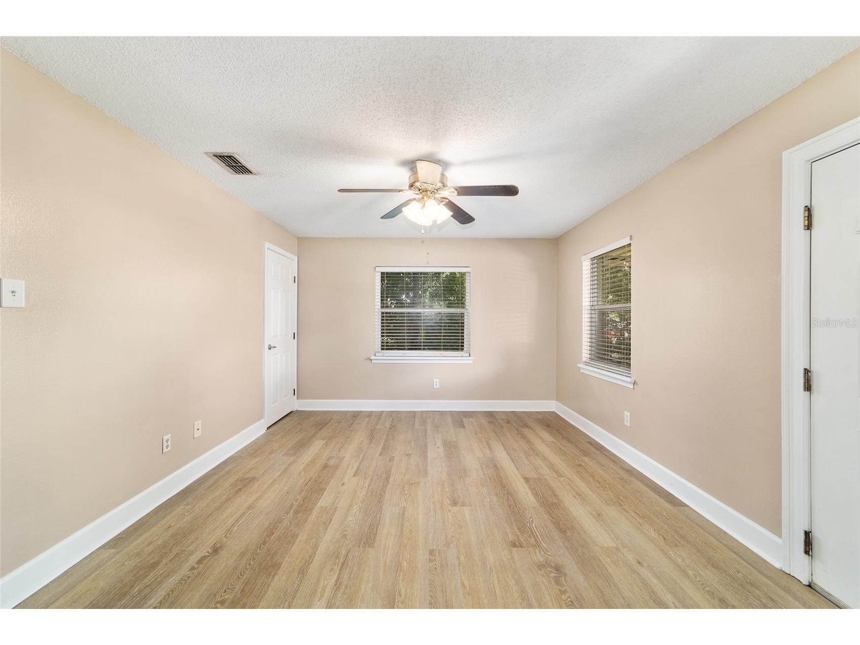 755 SE 29th Terrace Ocala FL 34471 OM726988 image16