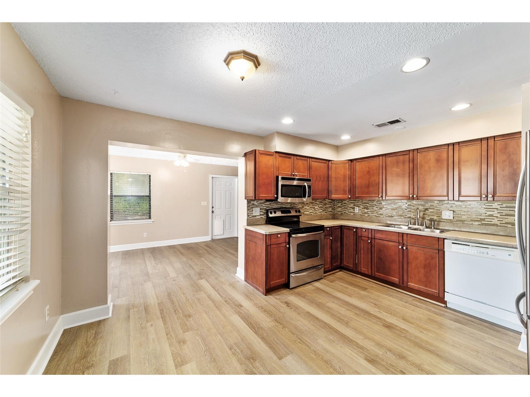 755 SE 29th Terrace Ocala FL 34471 OM726988 image19