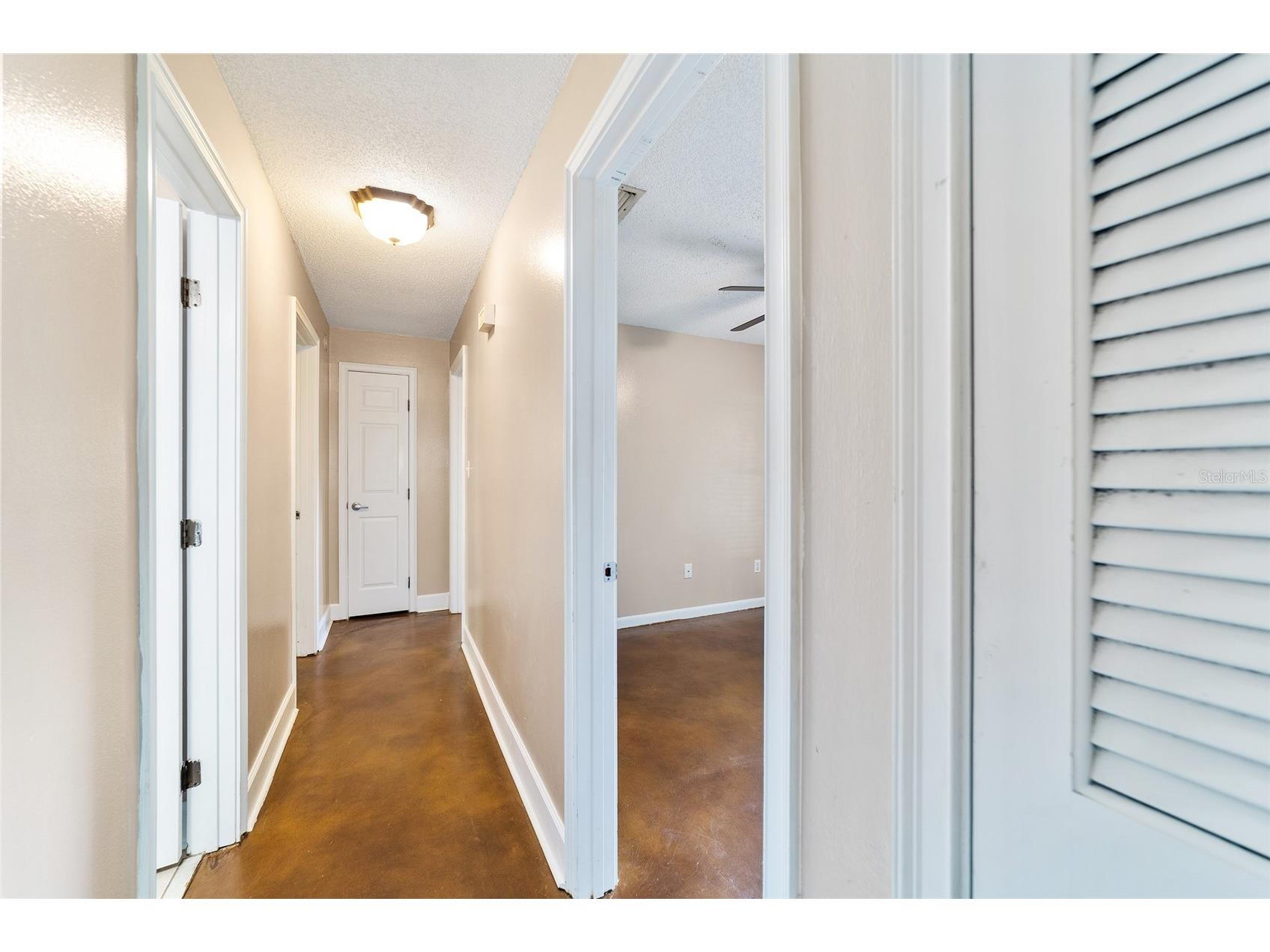 755 SE 29th Terrace Ocala FL 34471 OM726988 image28