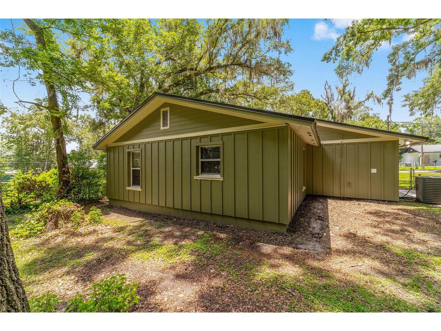 755 SE 29th Terrace Ocala FL 34471 OM726988 image44