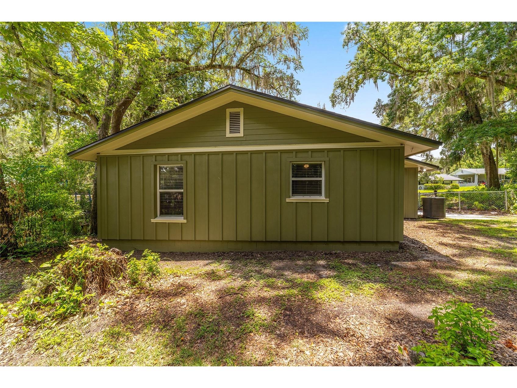 755 SE 29th Terrace Ocala FL 34471 OM726988 image45