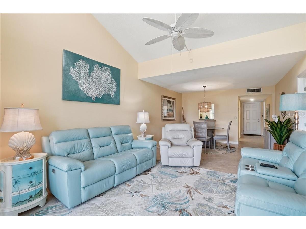 755 Village Circle #203 Venice FL 34292 A4690215 image12