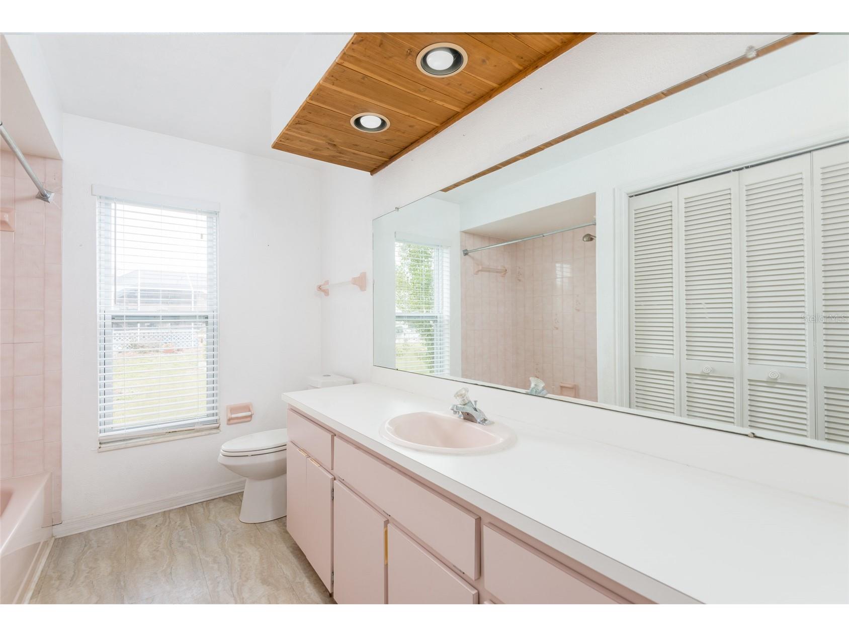 7550 Gates Circle Spring Hill FL 34606 TB8498137 image23