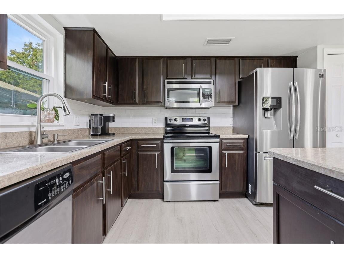 7550 Herricks Loop Orlando FL 32835 O6362227 image10