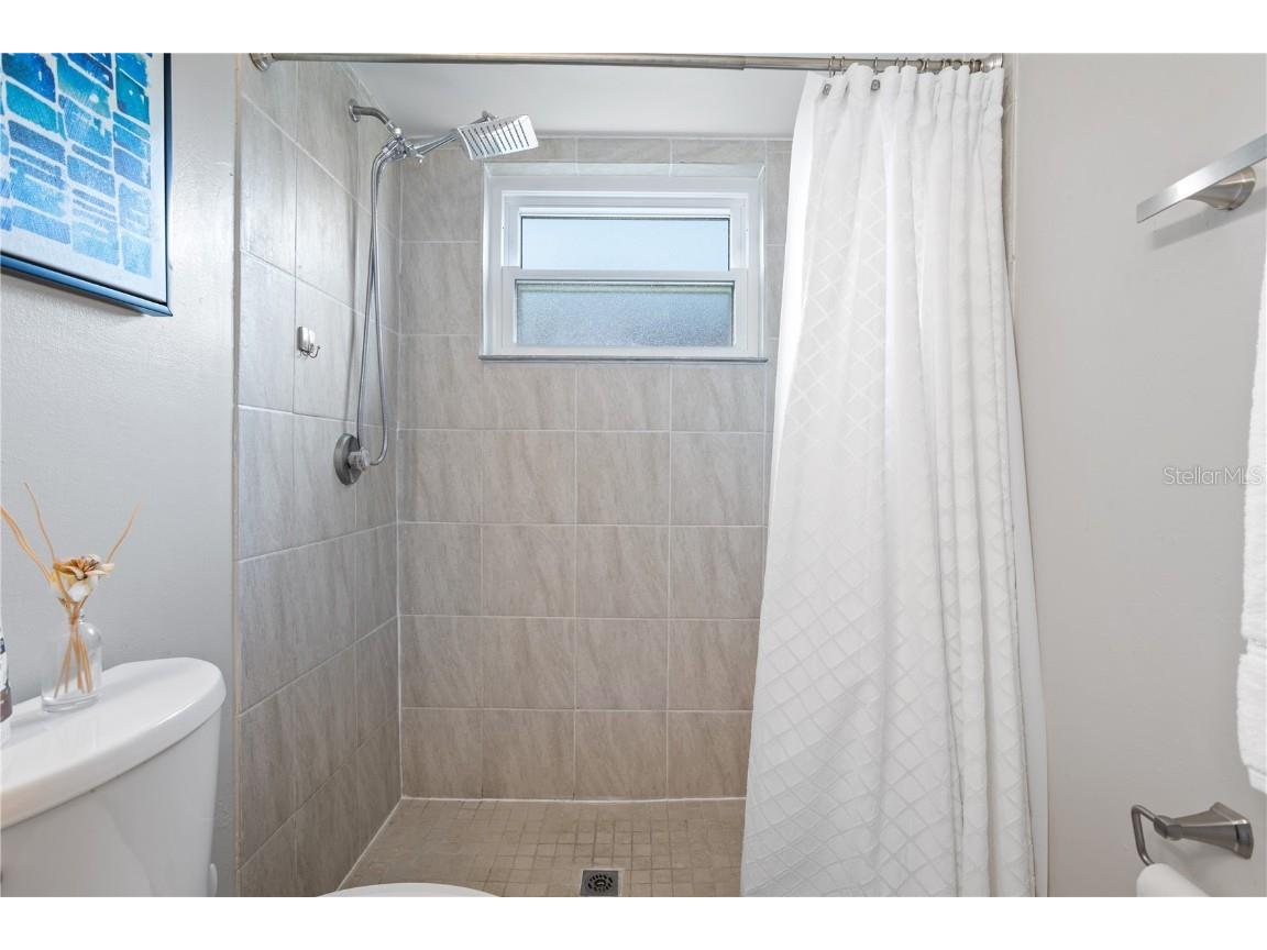 7550 Herricks Loop Orlando FL 32835 O6362227 image24