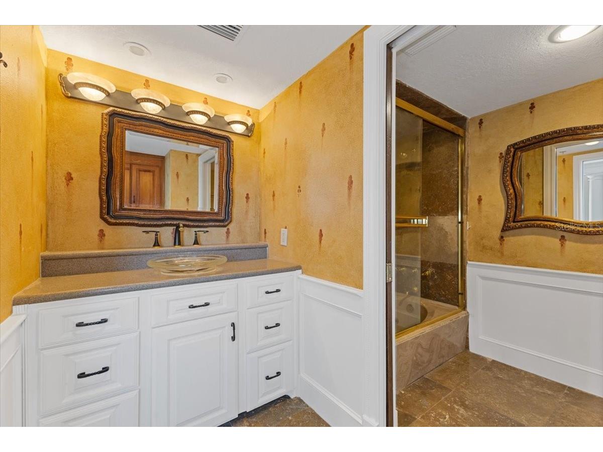 7550 Hinson Street #15D Orlando FL 32819 - Spring Lake O6424742 image15