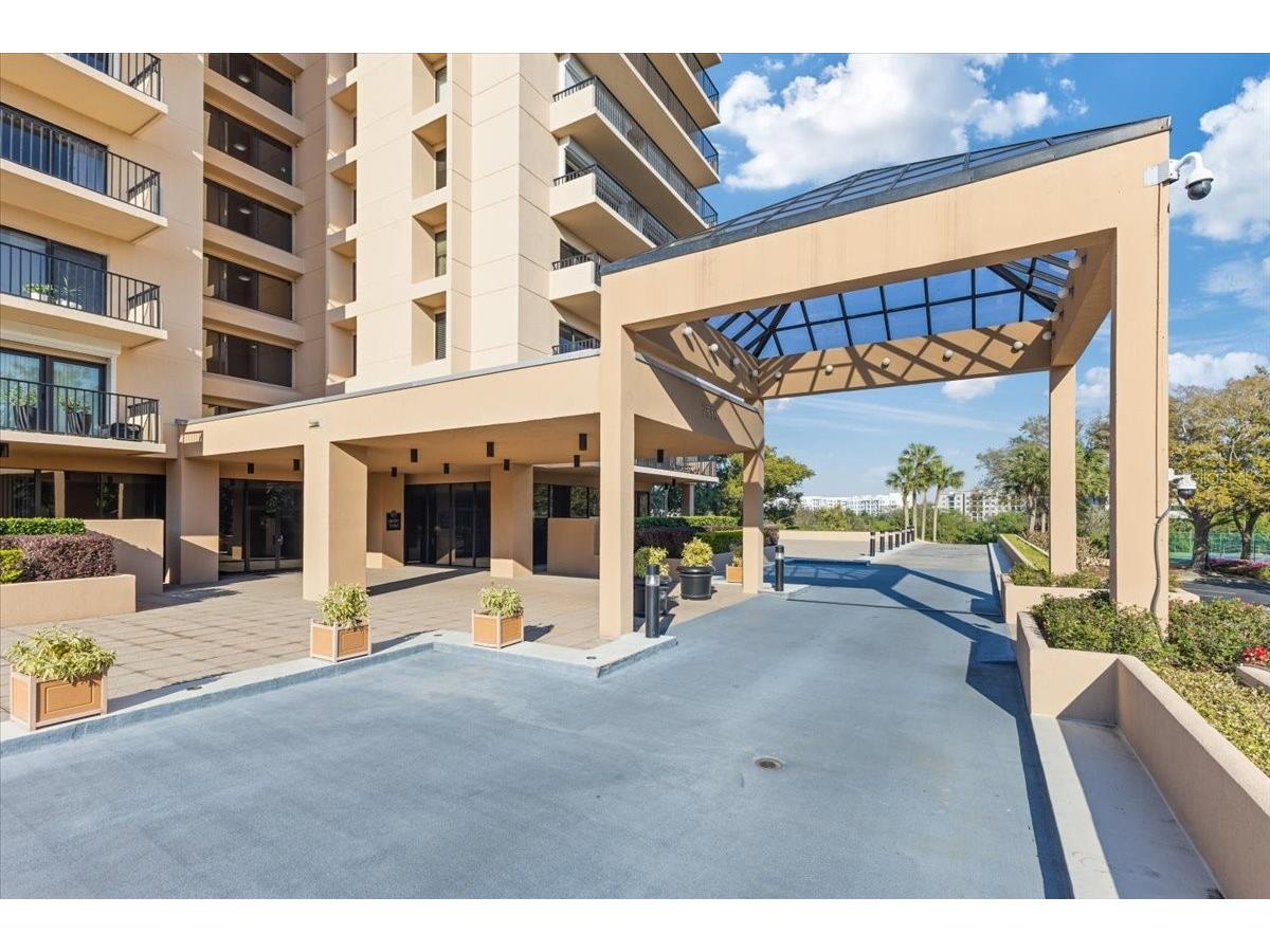 7550 Hinson Street #15D Orlando FL 32819 - Spring Lake O6424742 image3
