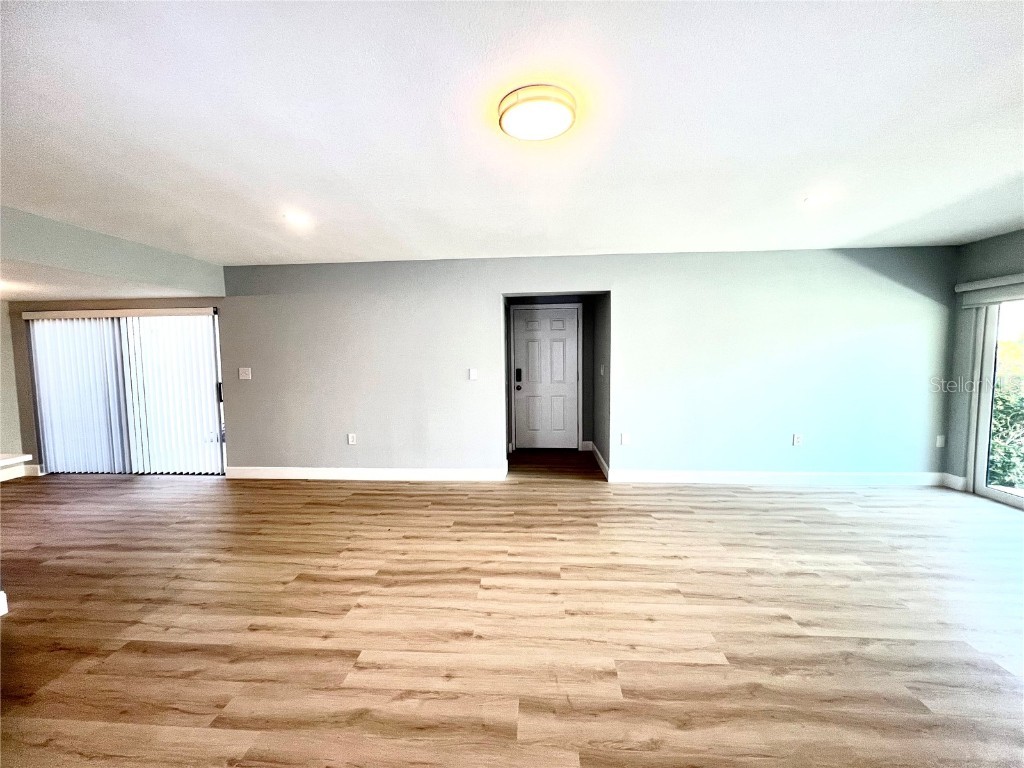 7550 Sunshine Skyway Lane S #P11 Saint Petersburg FL 33711 S5139019 image10