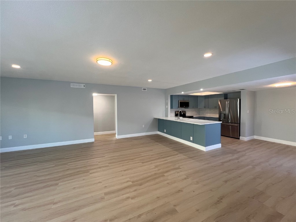 7550 Sunshine Skyway Lane S #P11 Saint Petersburg FL 33711 S5139019 image3