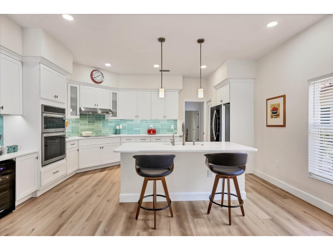 7551 Calle Facil Sarasota FL 34238 A4666773 image12