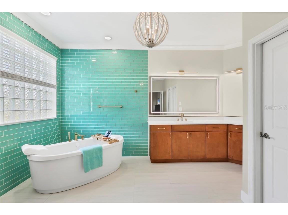 7551 Calle Facil Sarasota FL 34238 A4666773 image23