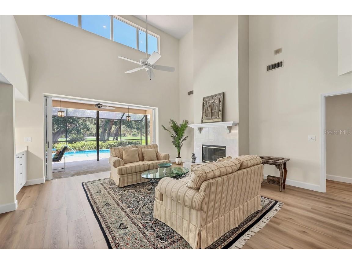 7551 Calle Facil Sarasota FL 34238 A4666773 image3