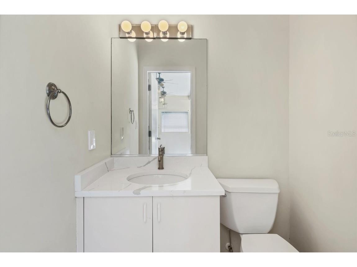 7551 Calle Facil Sarasota FL 34238 A4666773 image36