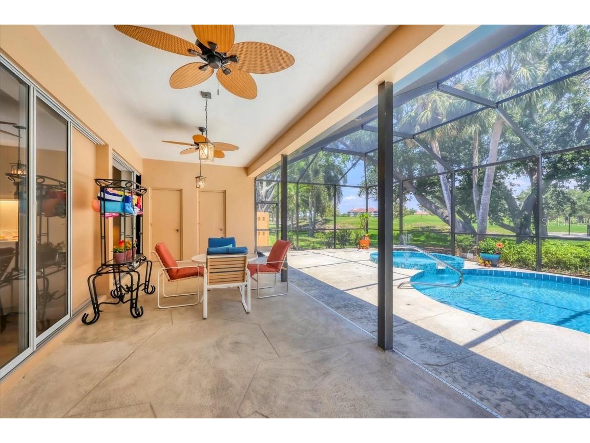 7551 Calle Facil Sarasota FL 34238 A4666773 image38