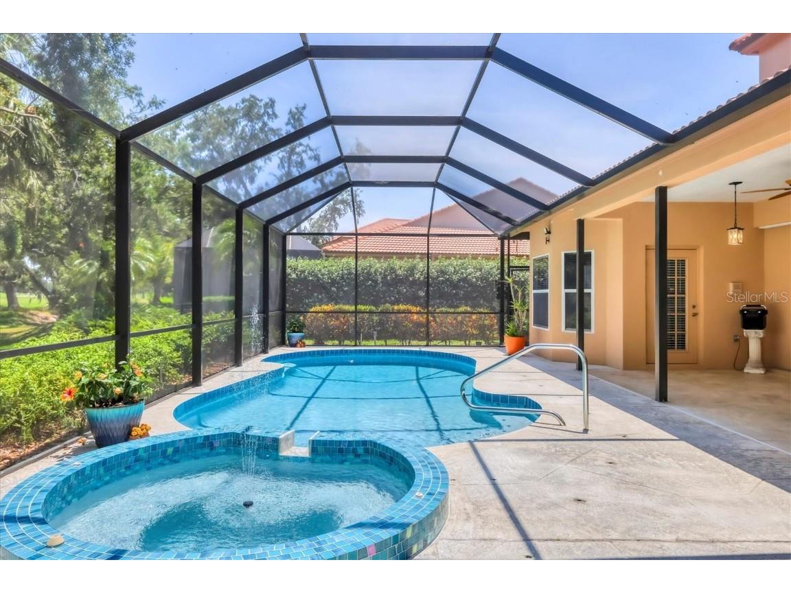 7551 Calle Facil Sarasota FL 34238 A4666773 image40