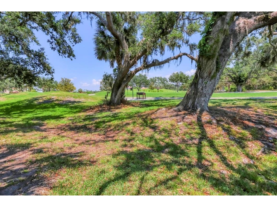 7551 Calle Facil Sarasota FL 34238 A4666773 image42