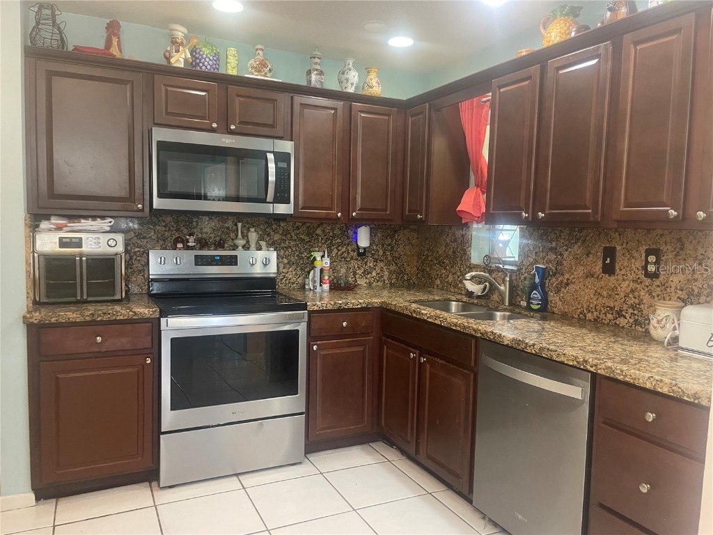 7551 SW 42nd Place Davie FL 33314 O6334582 image25