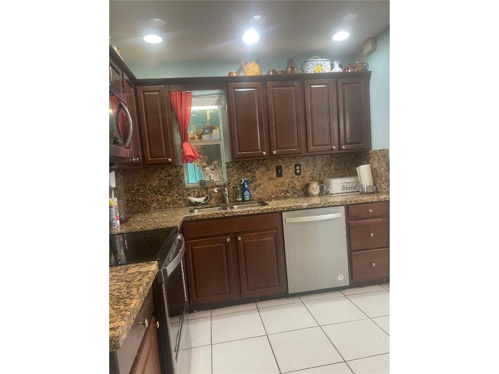 7551 SW 42nd Place Davie FL 33314 O6334582 image26