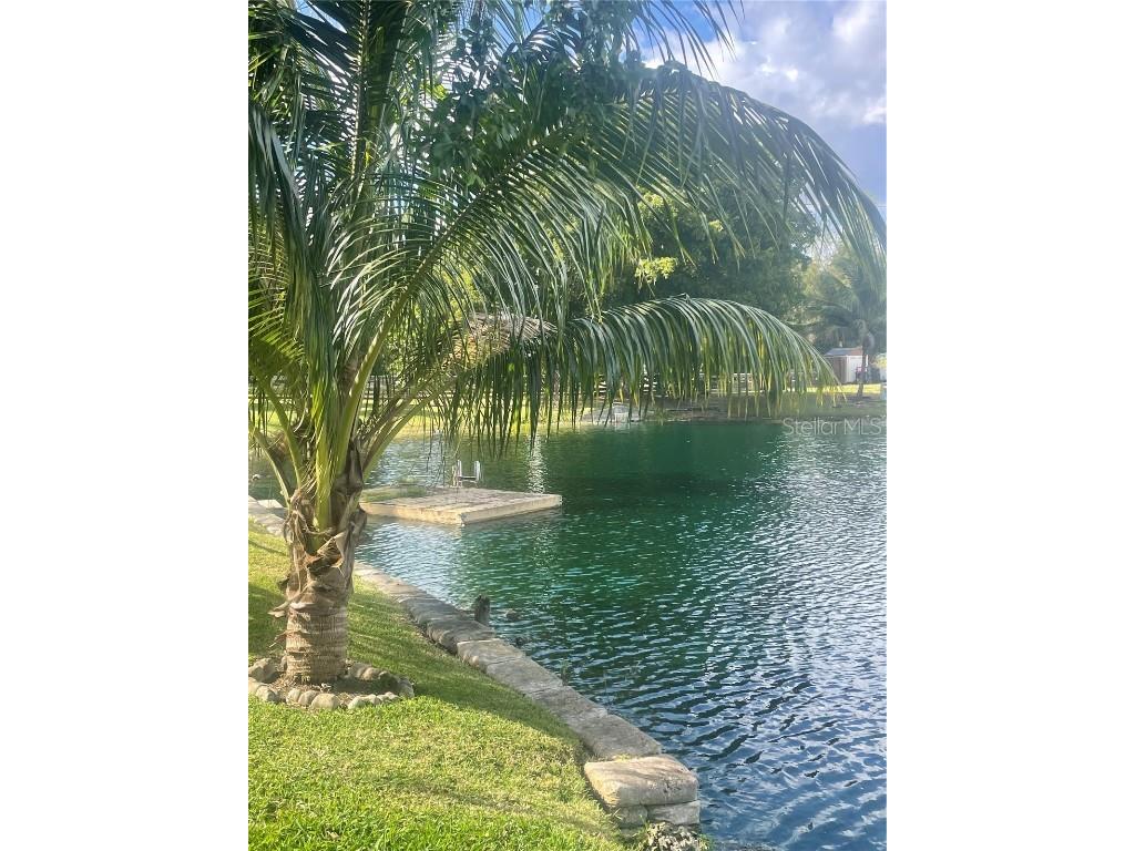 7551 SW 42nd Place Davie FL 33314 O6334582 image9