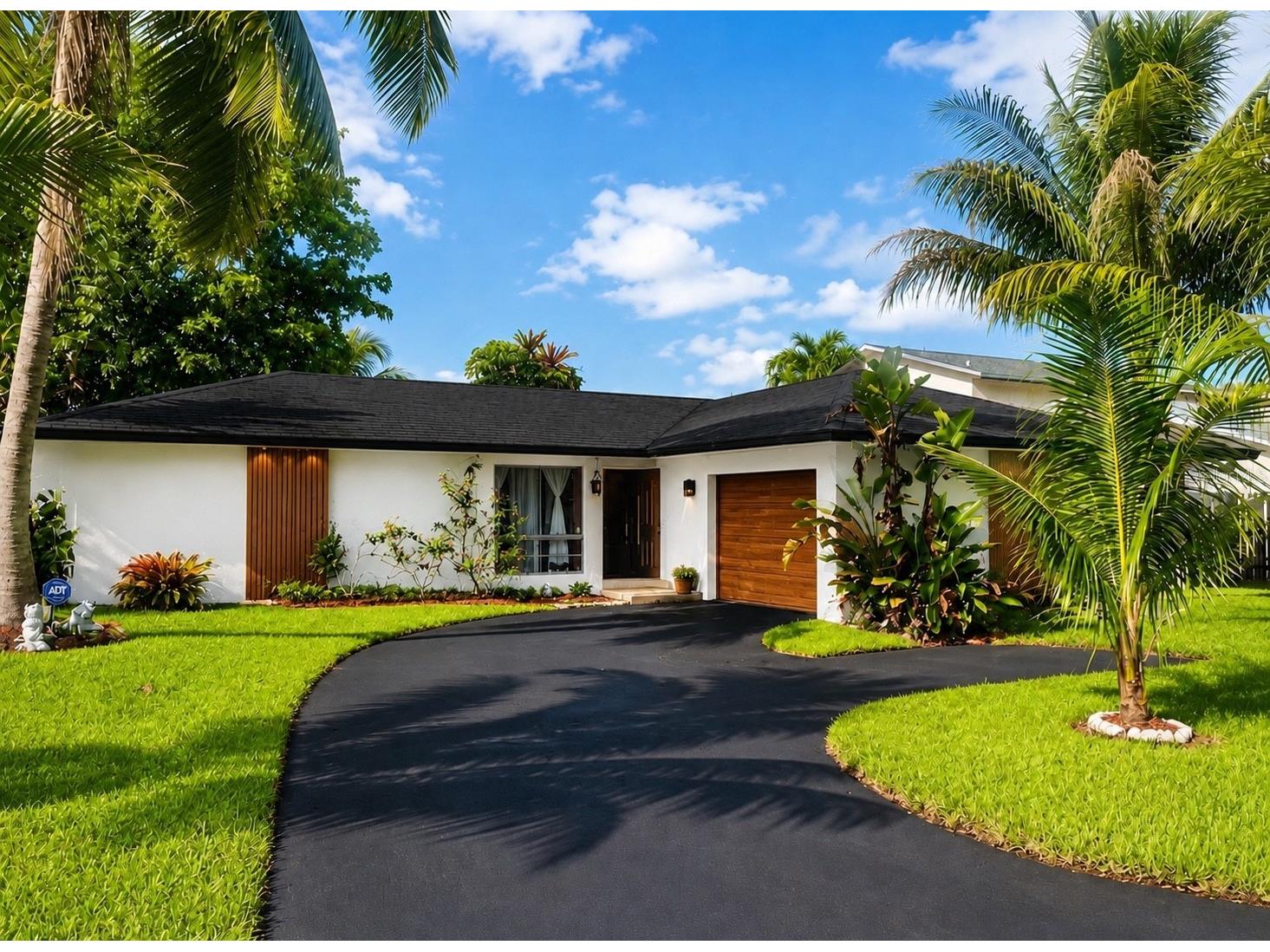 7551 SW 42nd Place Davie FL 33314 O6409135 image1