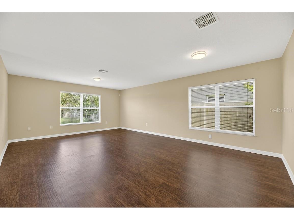 7552 Maroon Peak Drive Ruskin FL 33573 TB8425658 image8