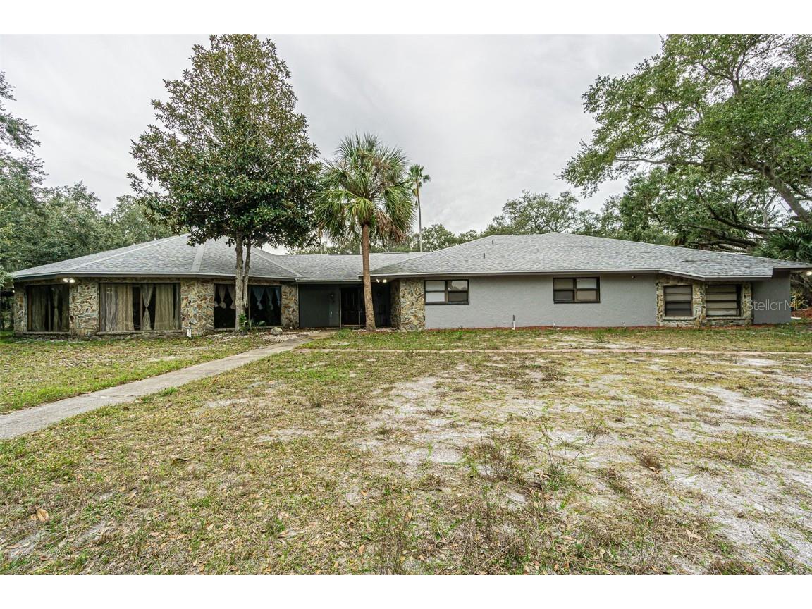 7554 Lake Forest Circle Port Richey FL 34668 W7861033 image1