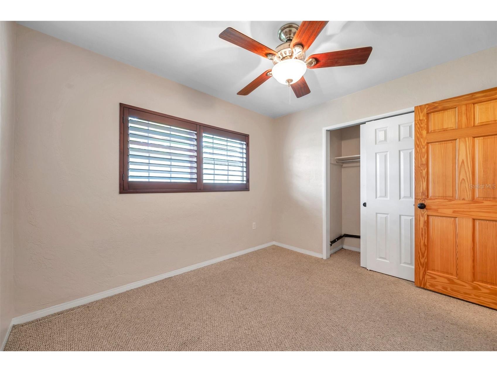 7555 19th Avenue N Saint Petersburg FL 33710 TB8516503 image16